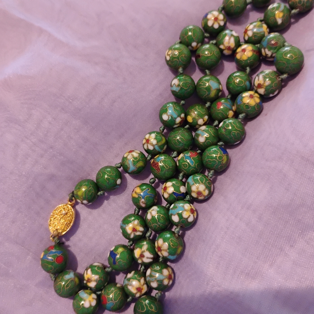 Closione Green And White Floral Beaded Necklace.  24in.  Gold Colored Clasp,